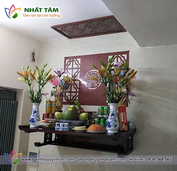 Cách bày trí vật phẩm bàn thờ đúng chuẩn